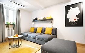 Marienplatz Apartment 2 Bedrooms Living Room Kitchen